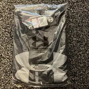 2XL Under Armour shirt